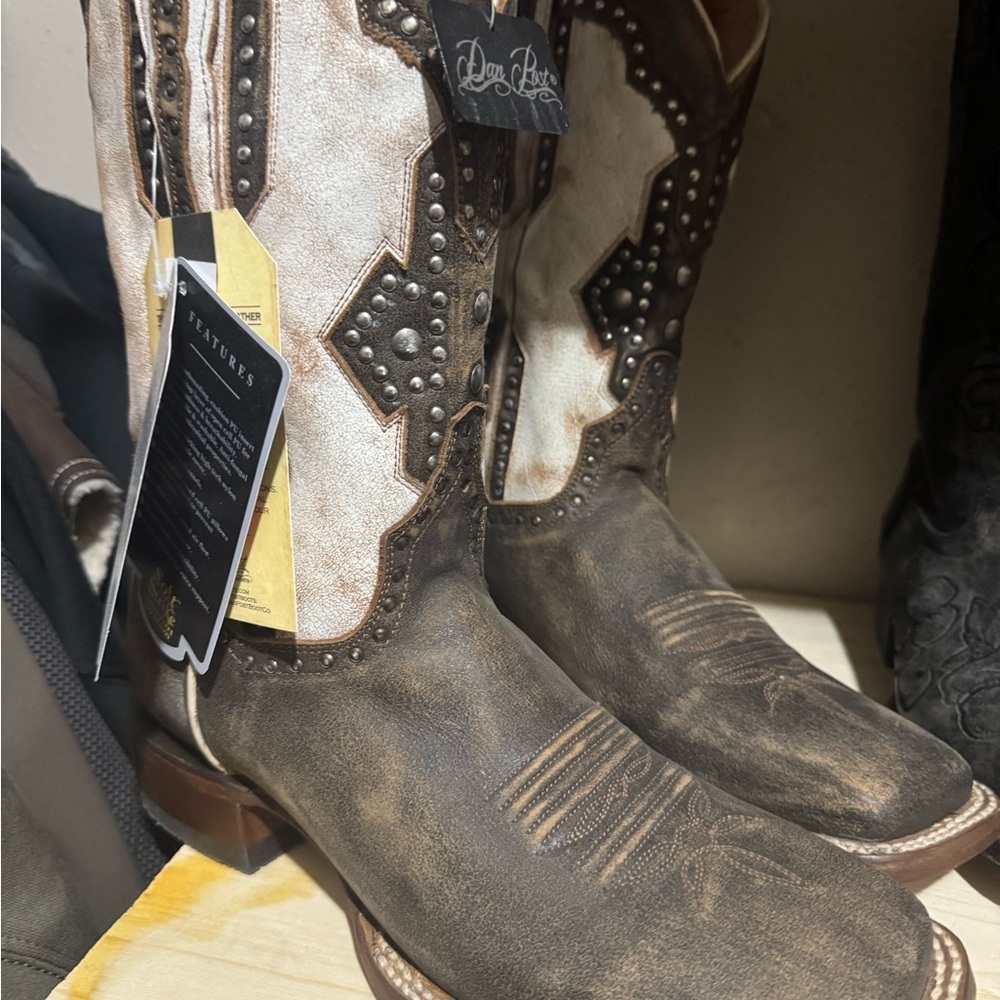 Dan Post Brown and Cream Leather Boots - Picture 3 of 4
